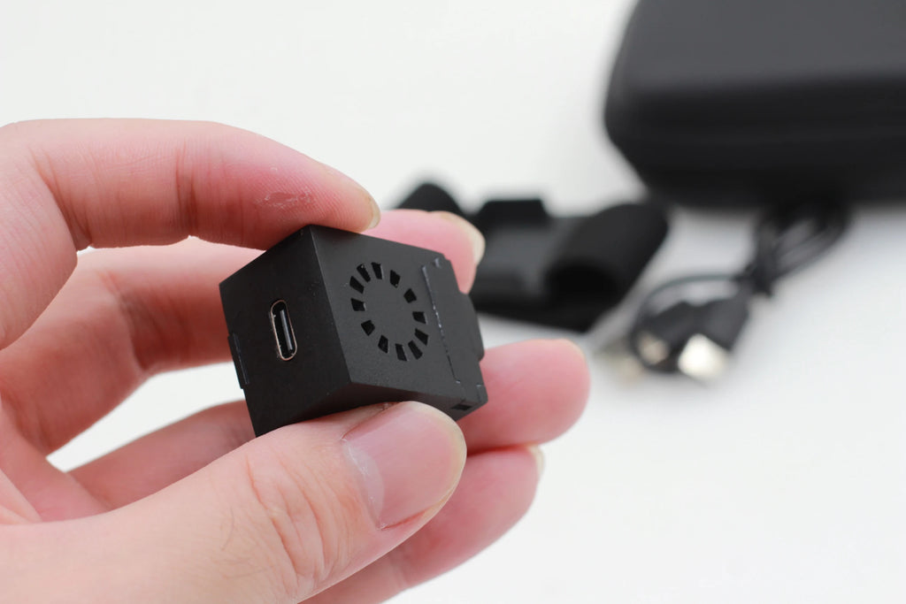 Smoke EGo (Mini) 2.0 Stage Magic Tricks Remote Control Smoke Device Chargeable Magia Flash Magicians Prop Accessory Illusion