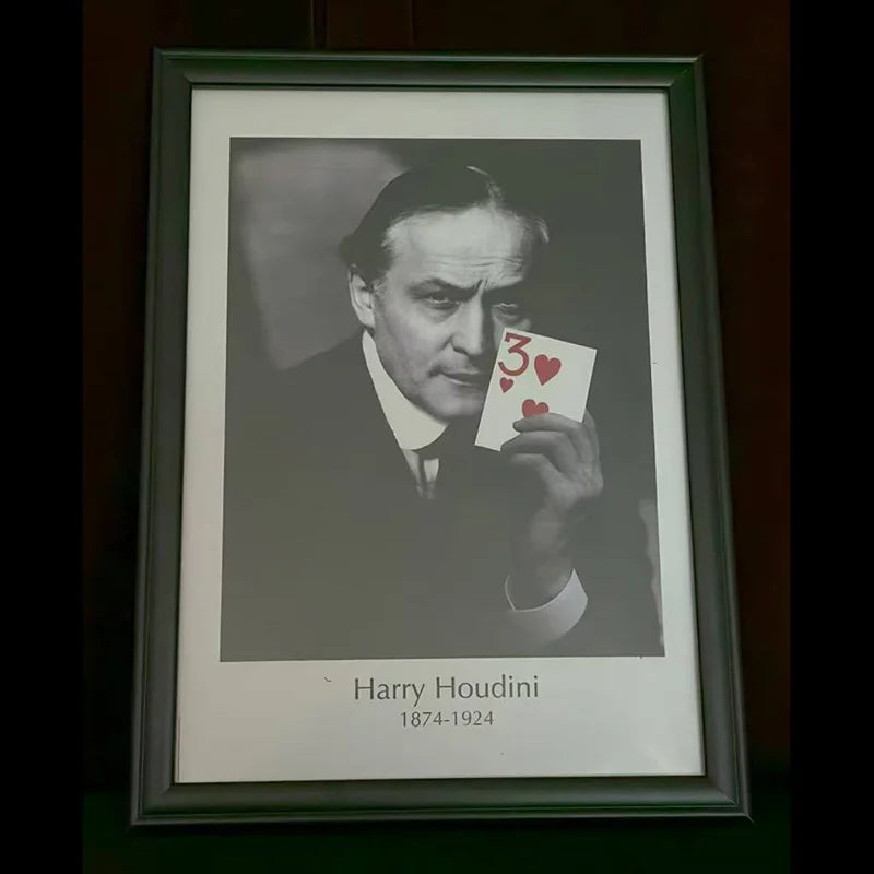 Phantom (Stage) by Rezi Magic Tricks Reveal Any Thoughts Selected Card