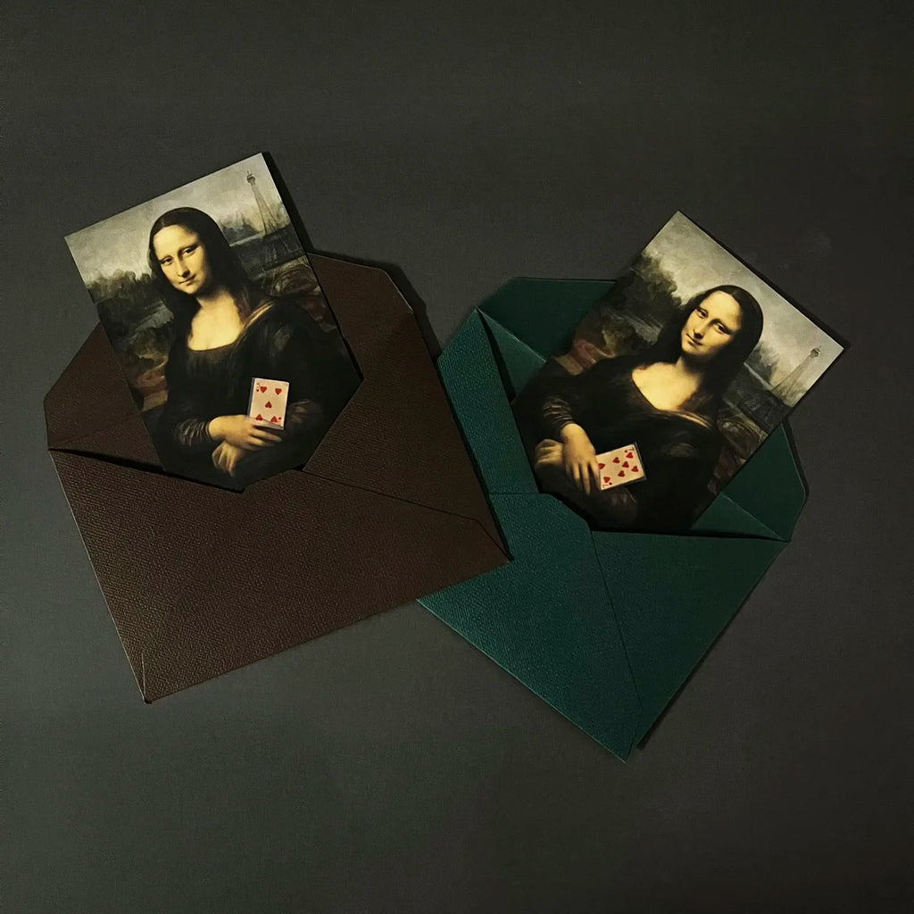 Mona Lisa's Prediction Close Up Magic Tricks Illusions Gimmicks